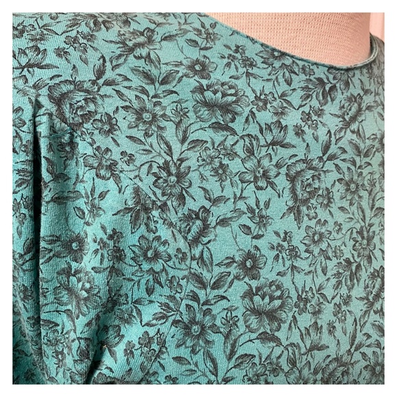 VINTAGE - EXPLOSION MICRO FLORAL PRINT DRESS - Picture 5 of 7